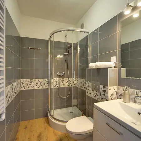 Everysky - Wilcza 3f-2 カルパッチ